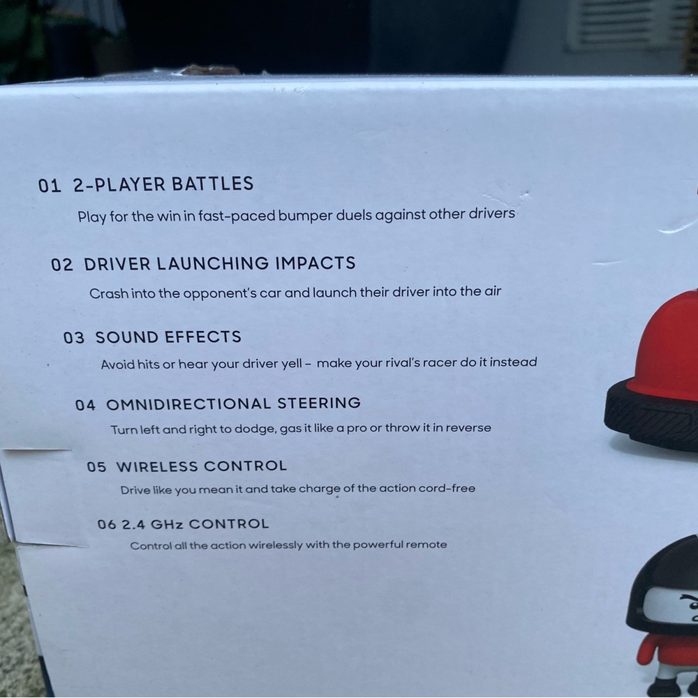 Sharper Image RC Red & Blue Ejecting Bumper Rivals Set New - Picture 9 of 11